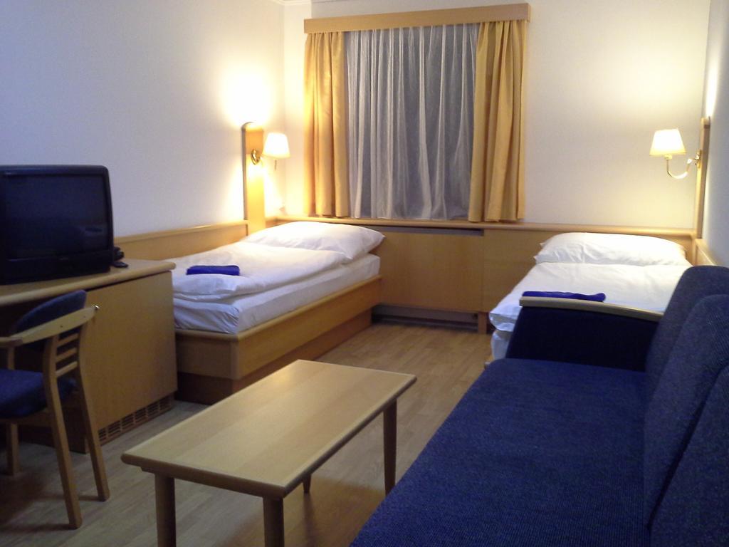 Hotel Laguna Ческе-Будеёвице Номер фото